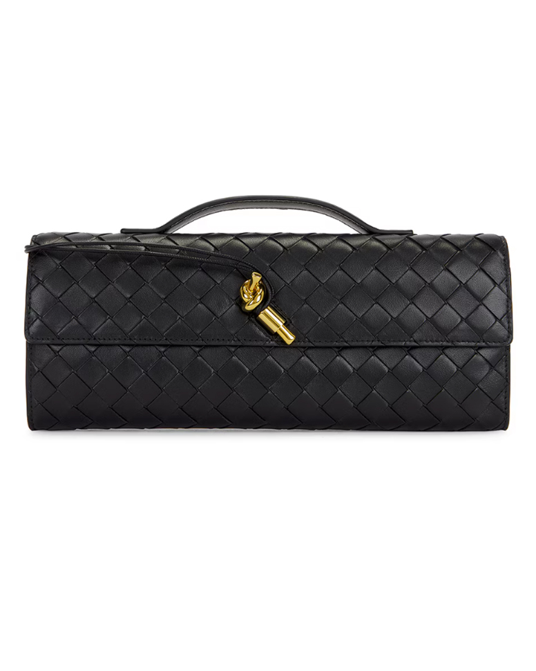 bag trends 2026 clutch bottega veneta black