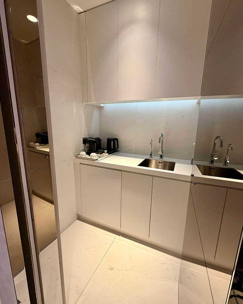 JW Marriott Hotel Singapore South Beach deluxe suite kitchen