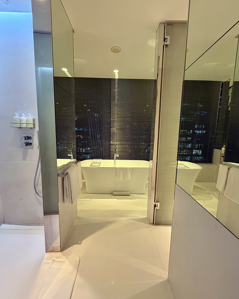 JW Marriott Hotel Singapore South Beach deluxe suite bathroom
