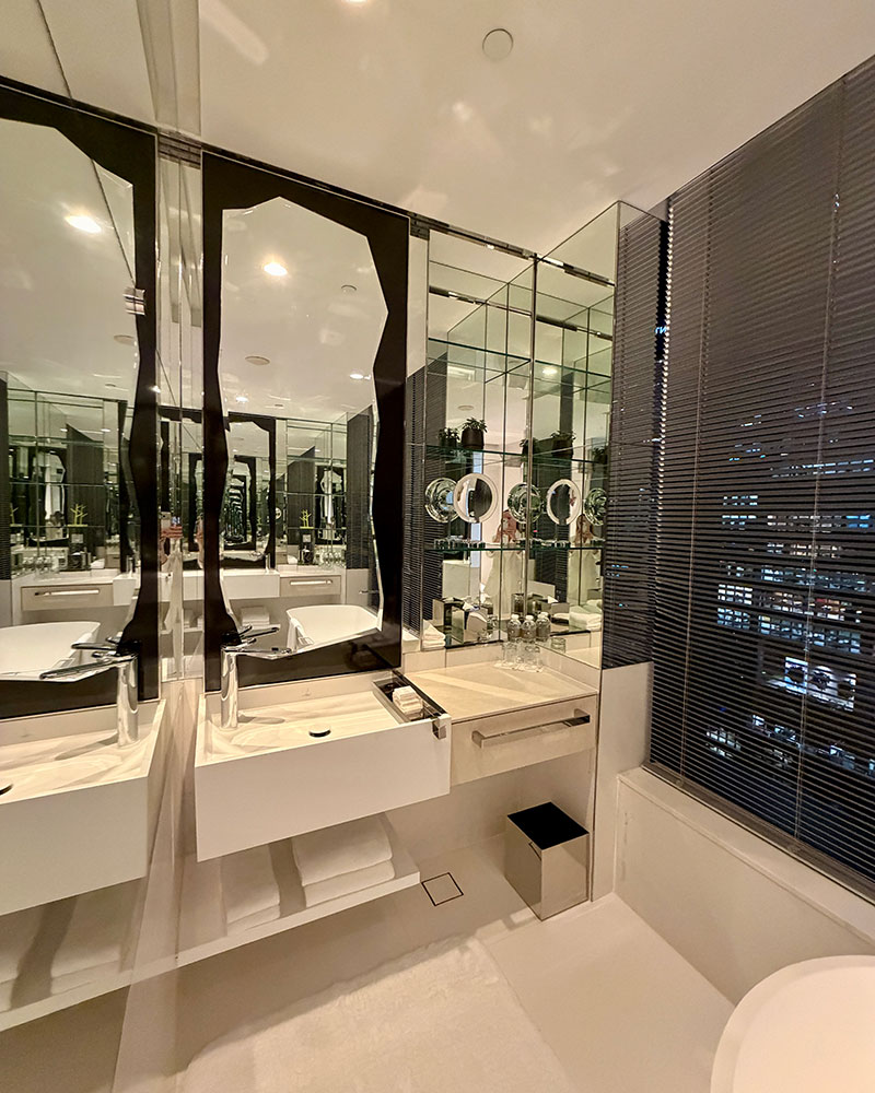 JW Marriott Hotel Singapore South Beach review suite bathroom