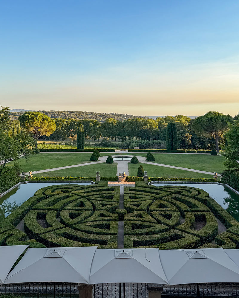 chateau de la gaude review views